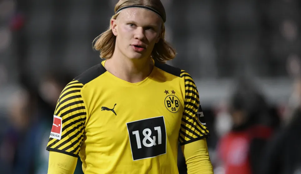 The Premier League Beckons: Manchester City in Pole Position