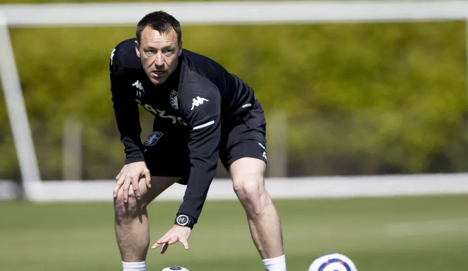 The Ultimate Ambition: The Chelsea Dugout